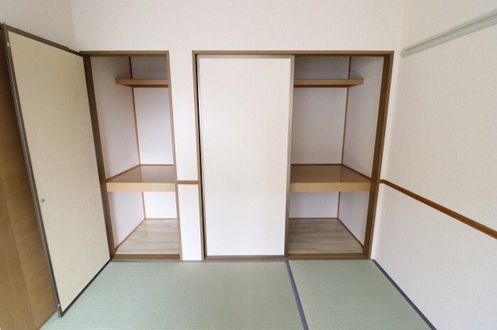 モービルガーデン山田 弐番館の物件内観写真