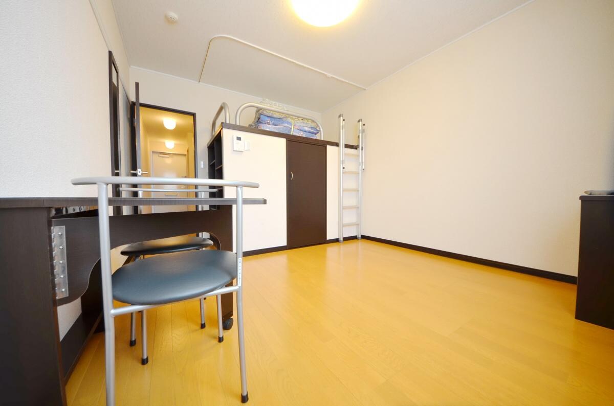 レオネクスト清華の物件内観写真