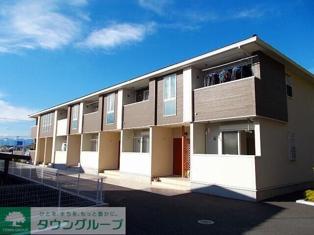 メゾン Wisteriaの物件外観写真