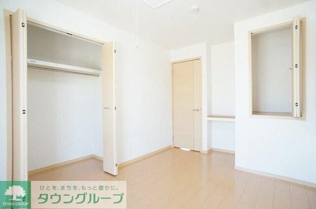 ヴィラ・フォレストBの物件内観写真