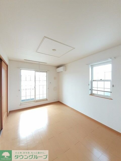 フェニックスの物件内観写真