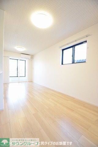 ウィステリアの物件内観写真