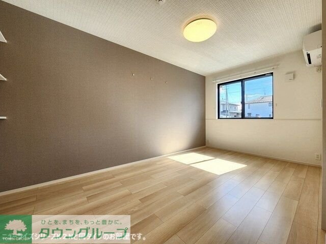 クレイドル下斎田Bの物件内観写真