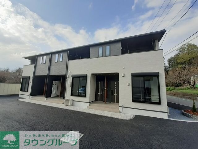 ジョイ・ハウス Bの物件外観写真