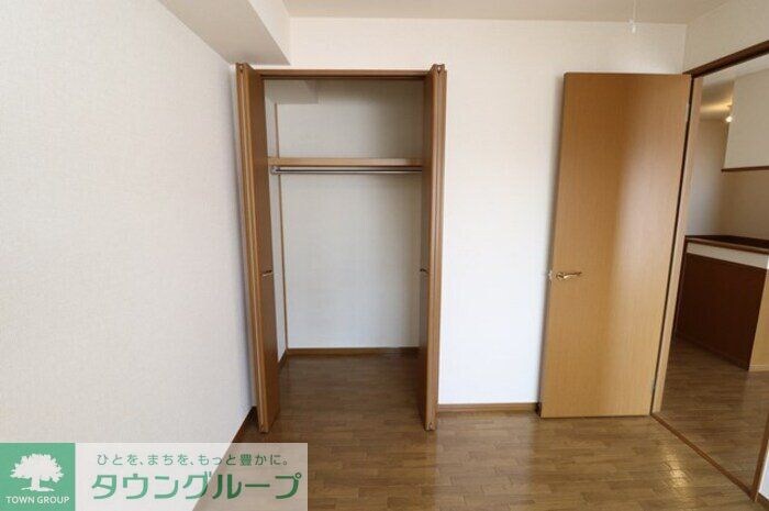 エクレーレ Cの物件内観写真