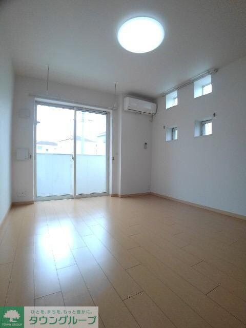 メゾン ドゥ ソレイユの物件内観写真