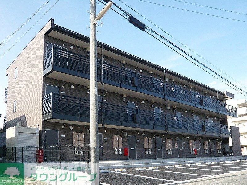 レオネクストリュミエールの物件外観写真