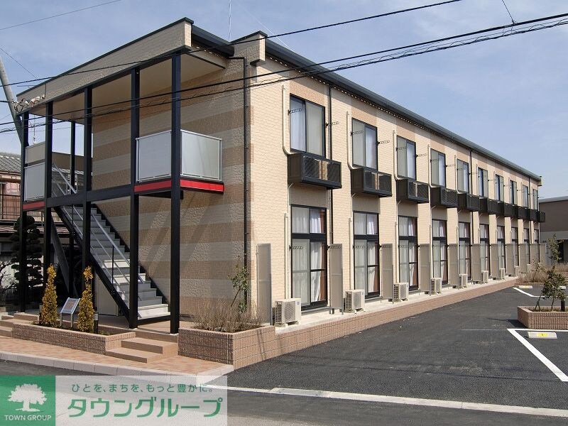 レオパレスアンソレイユの物件外観写真