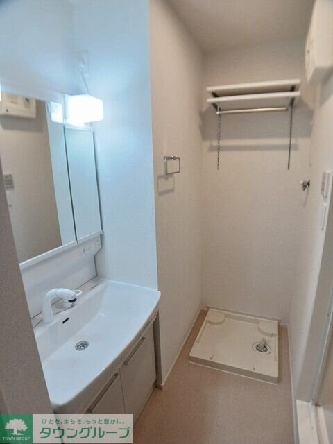 モンテリザイア藤岡 IIの物件内観写真