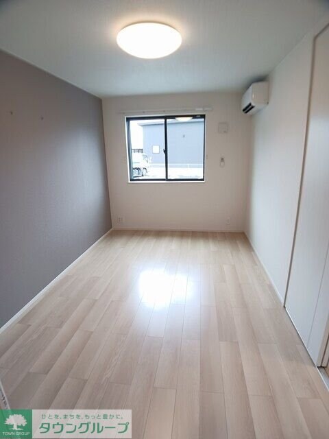 モンテリザイア藤岡 IIの物件内観写真