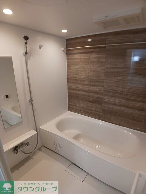 モンテリザイア藤岡 IIの物件内観写真