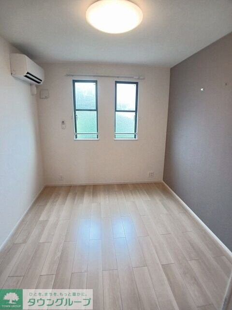 モンテリザイア藤岡 IIの物件内観写真