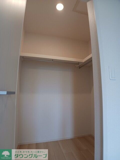 モンテリザイア藤岡 IIの物件内観写真