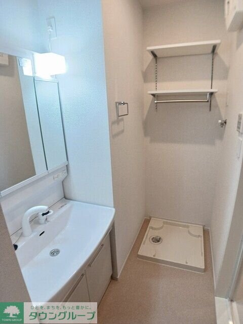 モンテリザイア藤岡 IIの物件内観写真