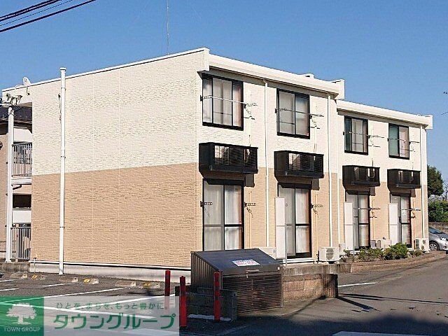 レオパレスプレサージュの物件外観写真