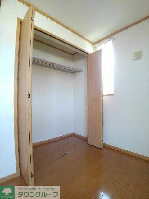 ウィーンの森 ヴェルサイユの物件内観写真