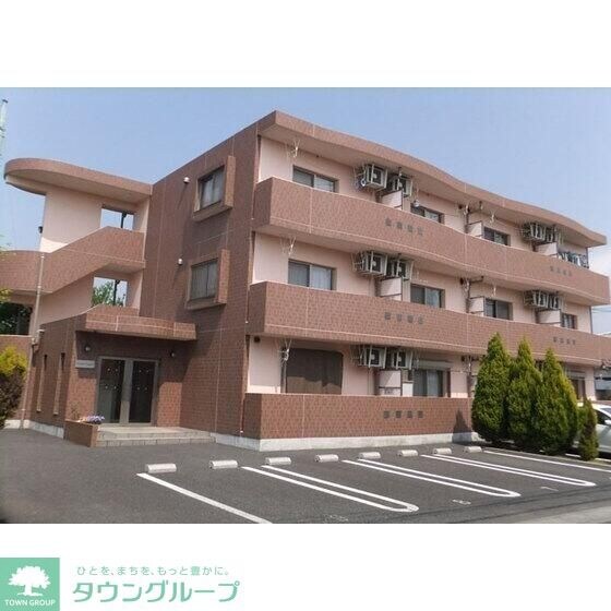 グランエスポワルの物件外観写真