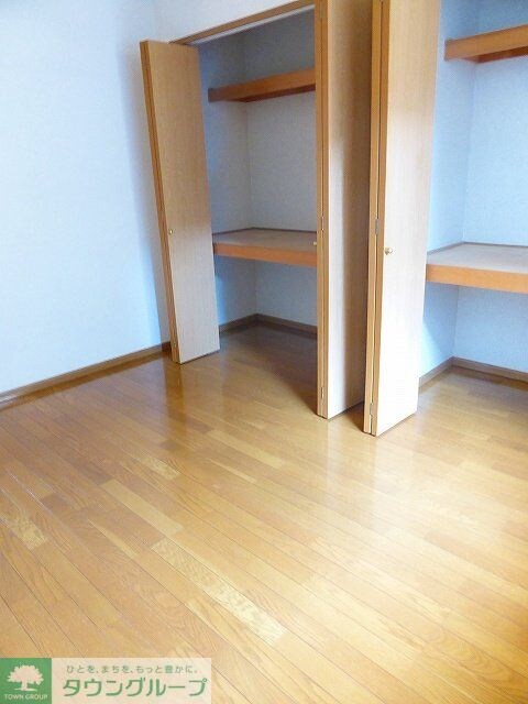 プリムヴェールBの物件内観写真