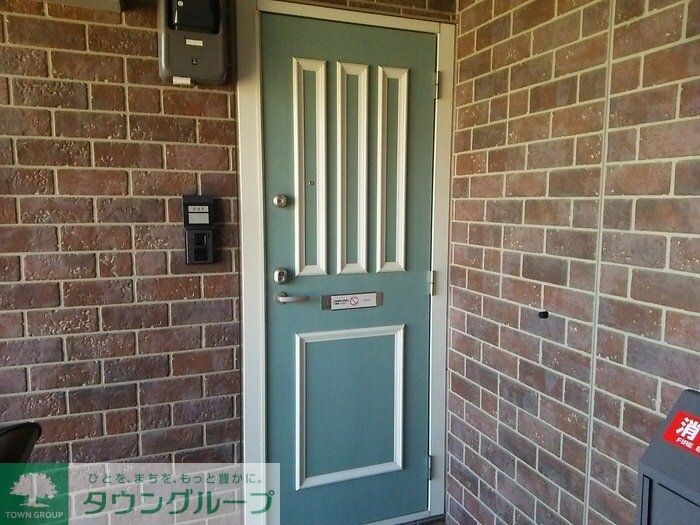 リビングタウン上野台 Bの物件内観写真