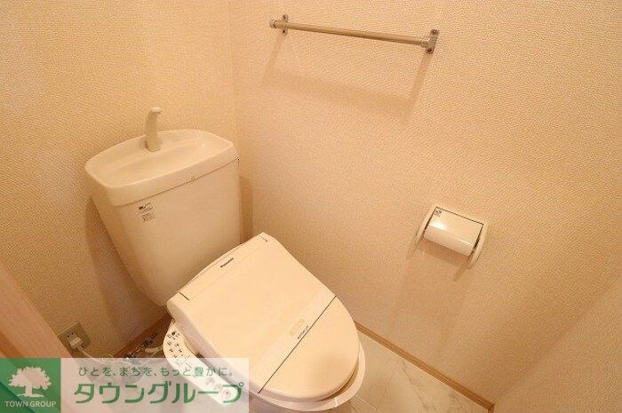 リビングタウン上野台 Dの物件内観写真