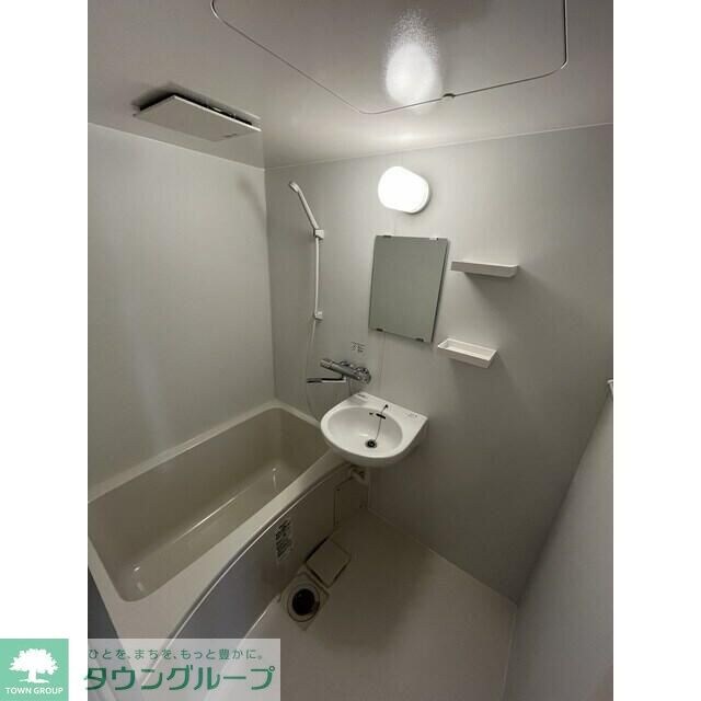 ルイーズ 101の物件内観写真