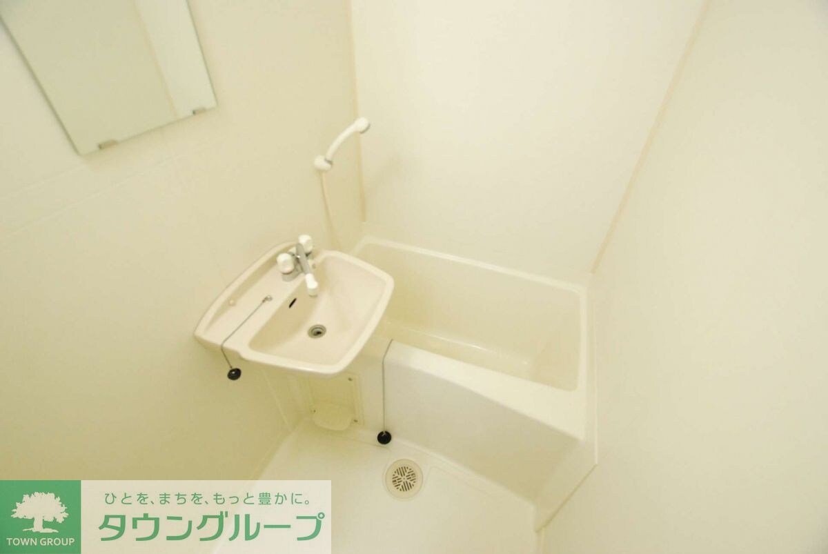 レオパレスプルミエの物件内観写真