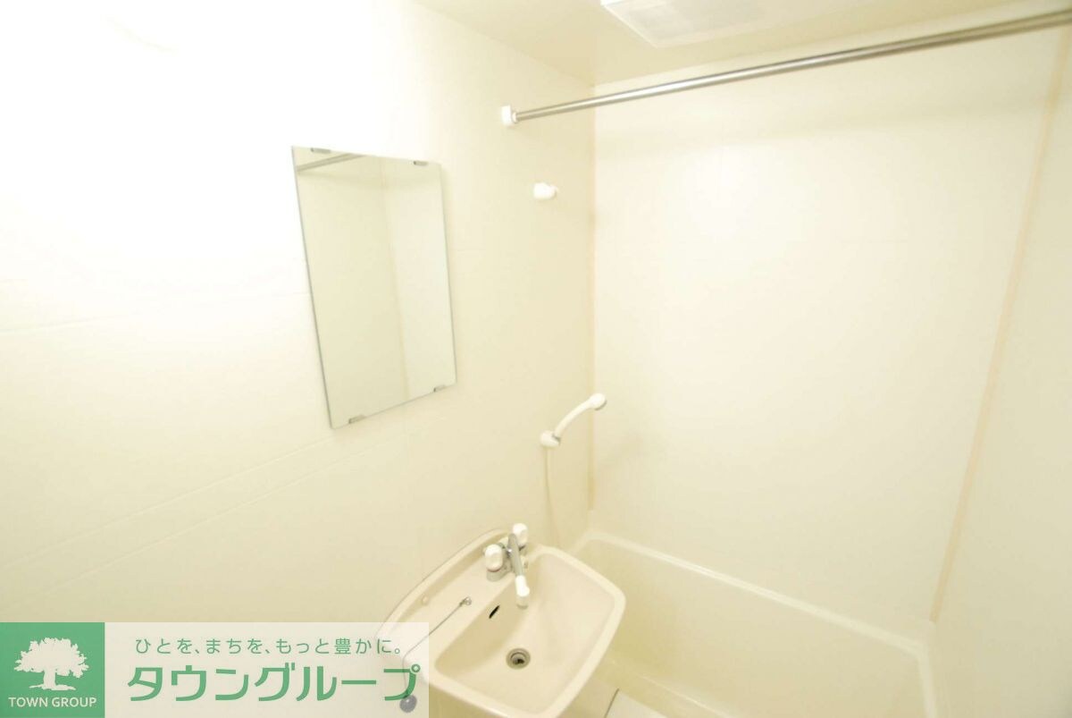 レオパレスプルミエの物件内観写真