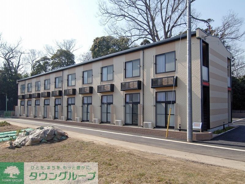 レオパレスラピスライトの物件外観写真