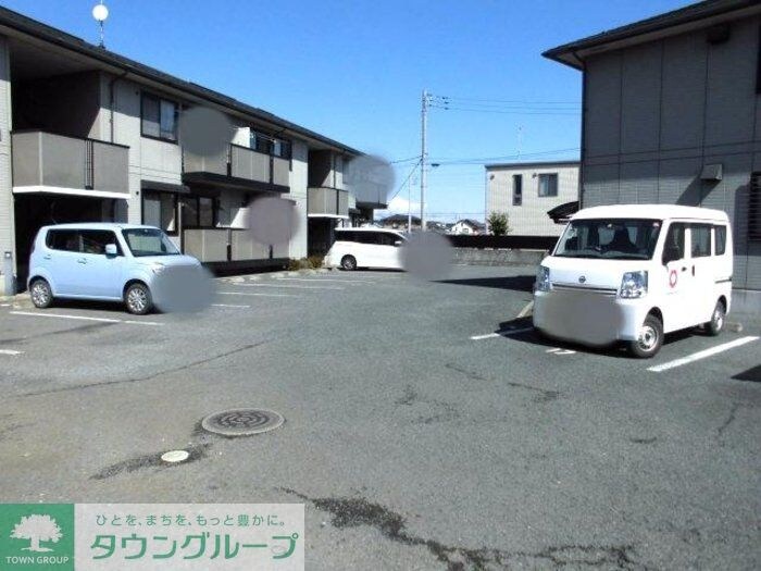 ロイヤルガーデン Bの物件内観写真