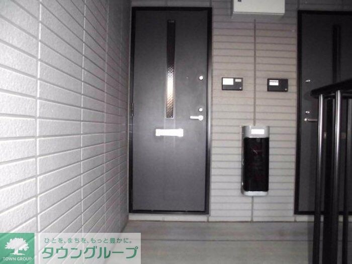 ロイヤルガーデン Bの物件内観写真