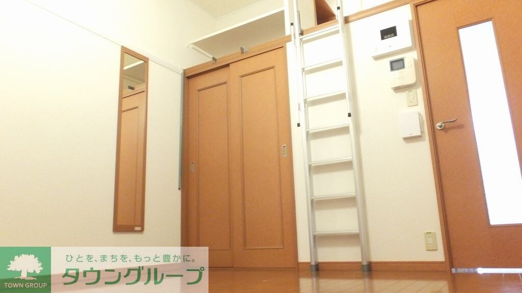 レオパレスサンセリテ上之の物件内観写真