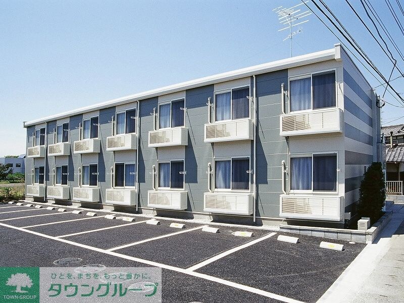 レオパレスクレスト石原の物件外観写真