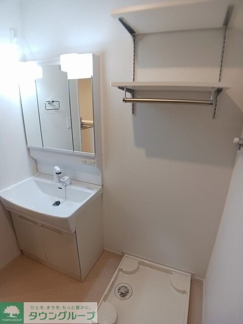 モンテリザイア藤岡 IIIの物件内観写真