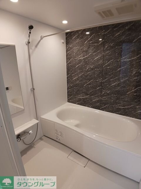 モンテリザイア藤岡 IIIの物件内観写真