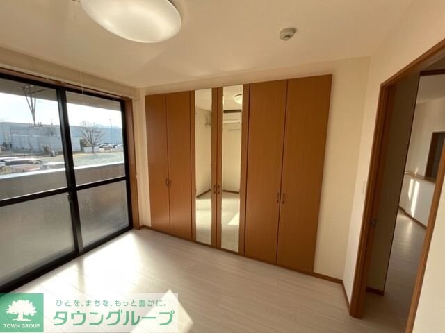 ジャルディニエールBの物件内観写真