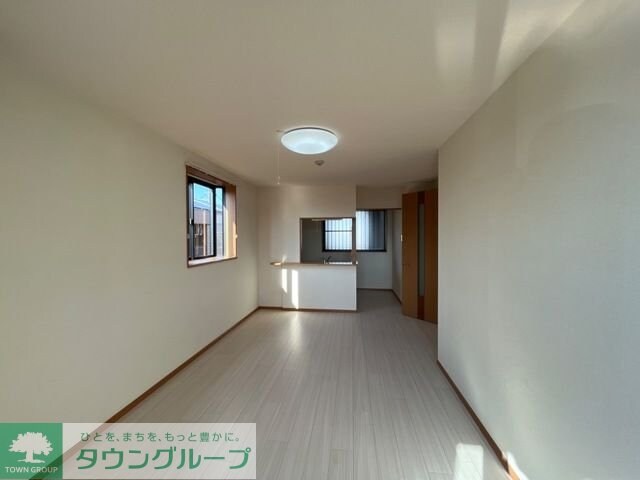 ジャルディニエールBの物件内観写真