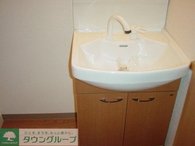 ジャルディニエールBの物件内観写真