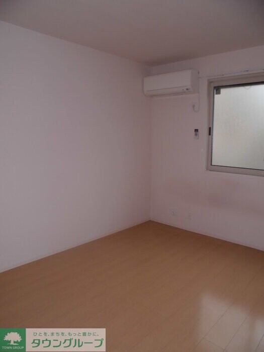 フローレスの物件内観写真