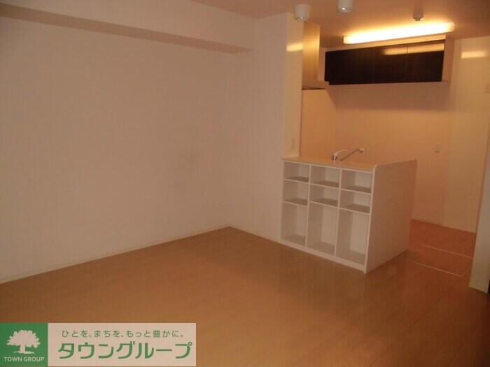 フローレスの物件内観写真