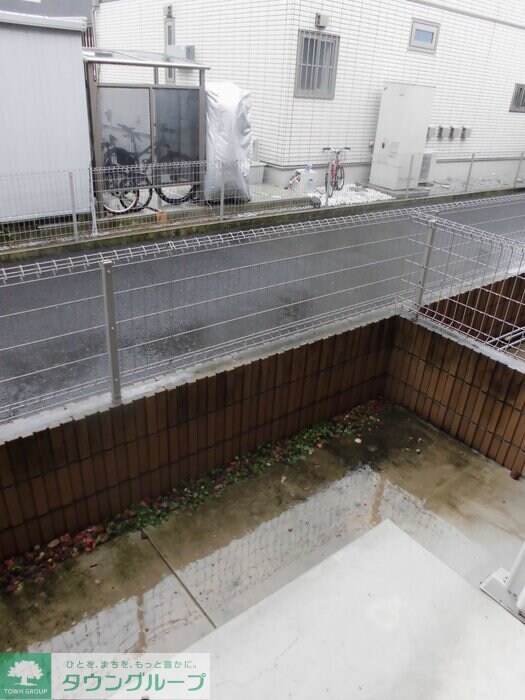 フローレスの物件内観写真