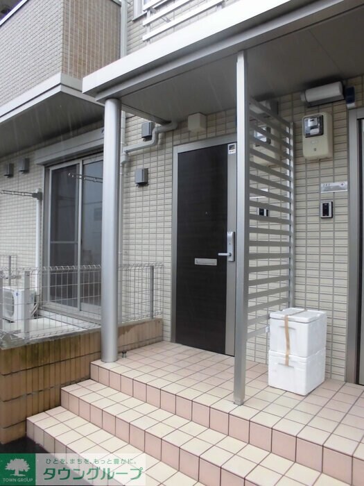 フローレスの物件内観写真