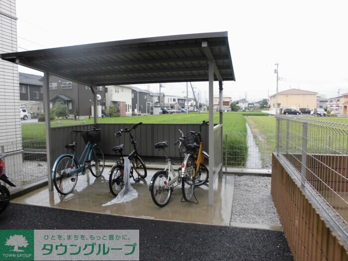 フローレスの物件内観写真