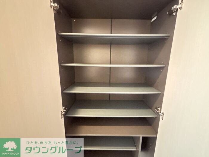 スペチアーレ Iの物件内観写真