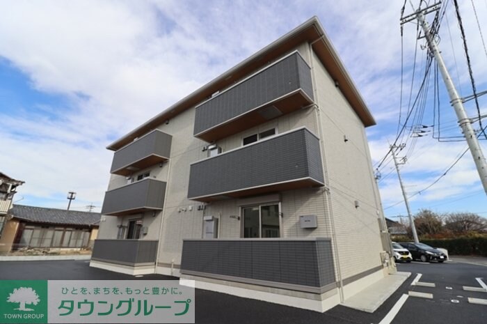 シェ・ドゥーヴルの物件外観写真