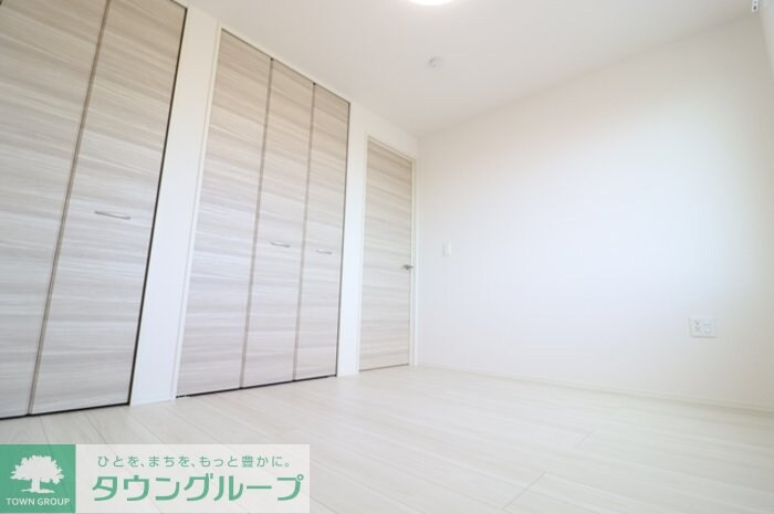 シェ・ドゥーヴルの物件内観写真