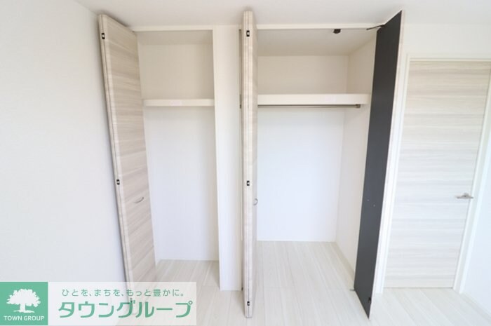 シェ・ドゥーヴルの物件内観写真