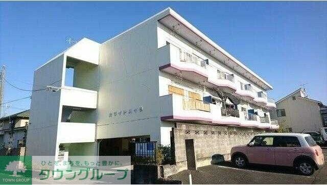 ホワイトハイツの物件外観写真