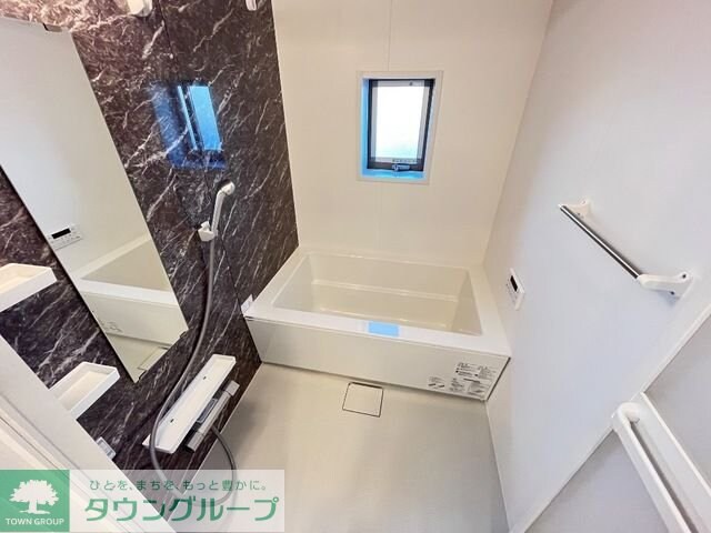 ヴィラ・ソレイユ Bの物件内観写真