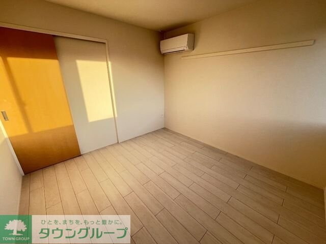 ヴィラ・ソレイユ Bの物件内観写真