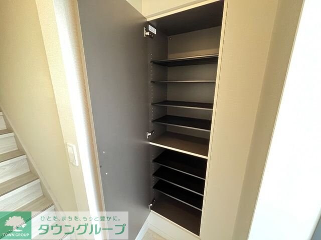 ヴィラ・ソレイユ Bの物件内観写真